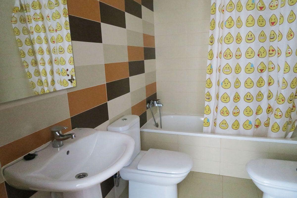 Villa/Maison Mitoyenne de 3 chambres à louer à Betera avec piscine garage - 2 500 € (Ref: 9815867)