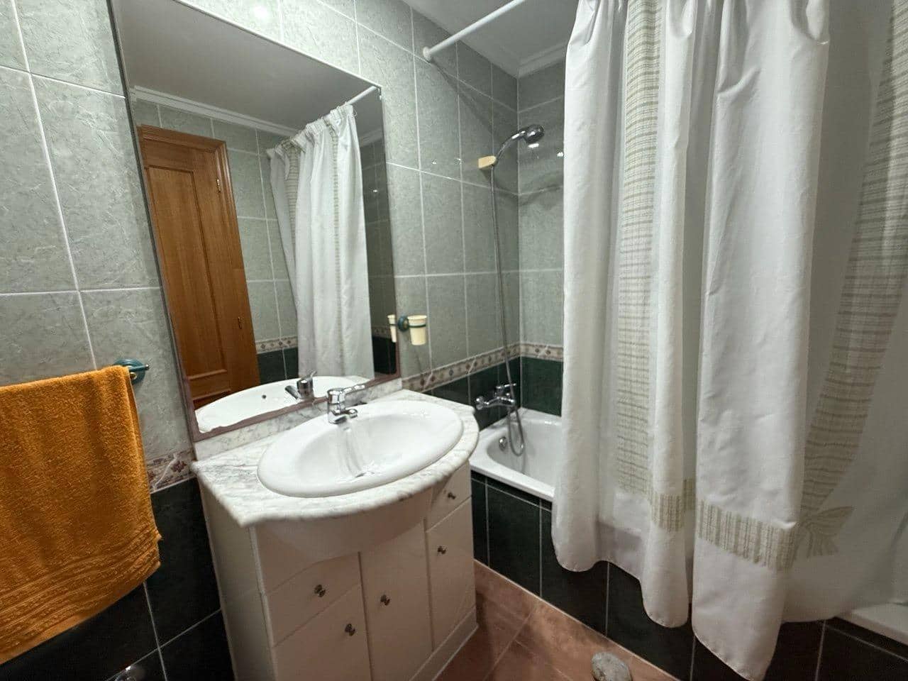 4 soveværelse Villa til salg i Almarda med garage - € 335.000 (Ref: 9822947)