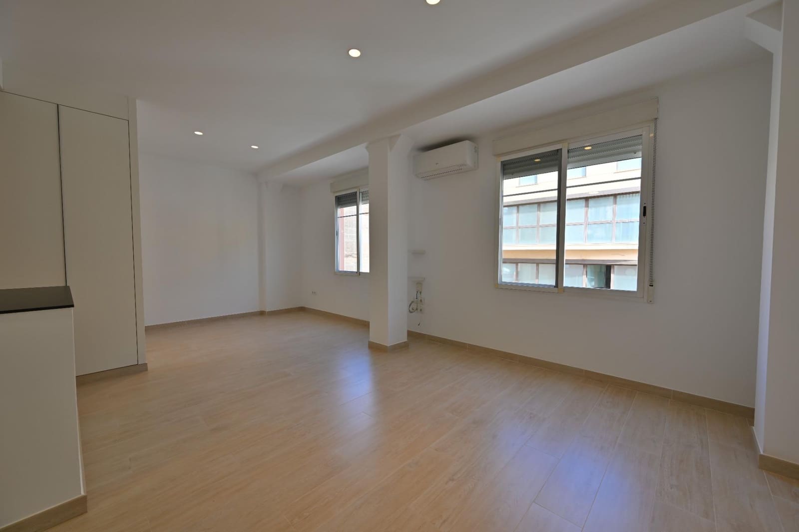2 slaapkamer Appartement te koop in Valencia stad - € 360.000 (Ref: 9822948)