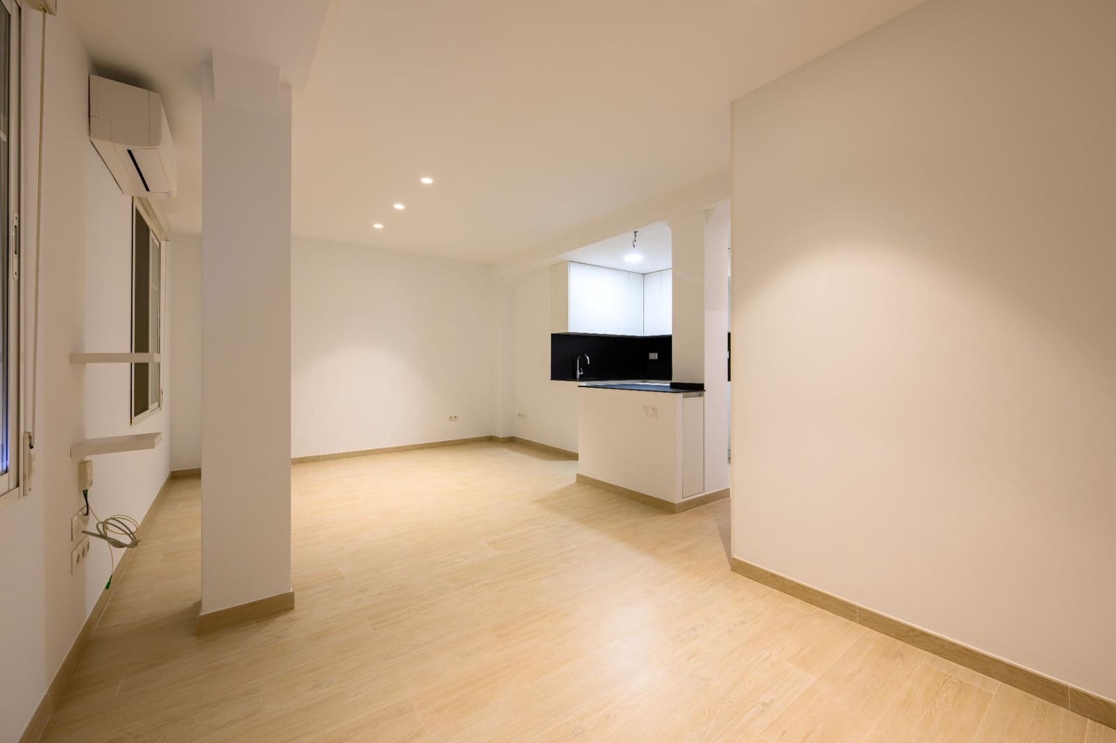 2 slaapkamer Appartement te koop in Valencia stad - € 360.000 (Ref: 9822948)
