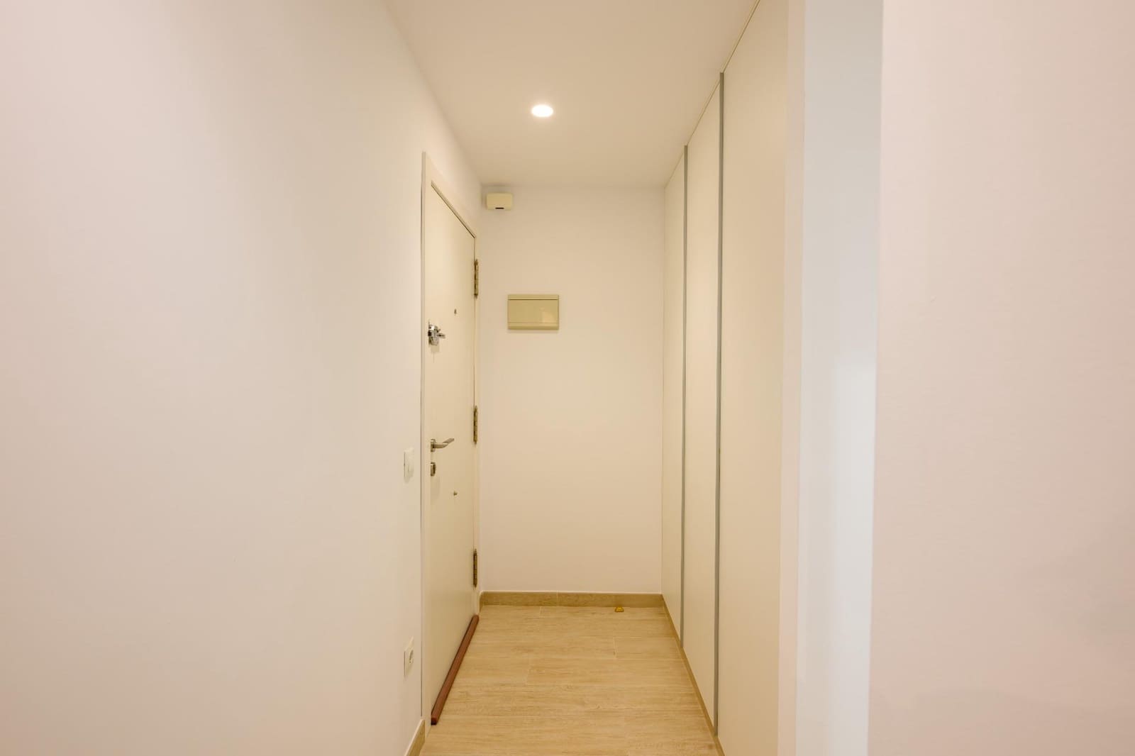 2 slaapkamer Appartement te koop in Valencia stad - € 360.000 (Ref: 9822948)