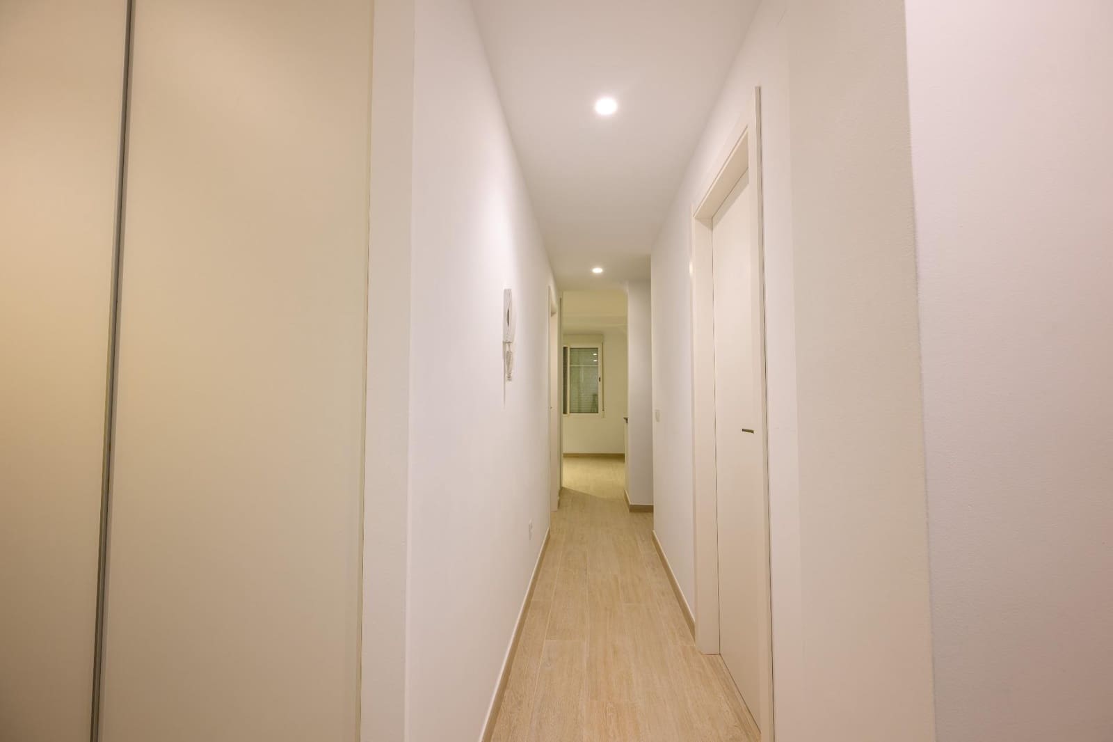 2 slaapkamer Appartement te koop in Valencia stad - € 360.000 (Ref: 9822948)