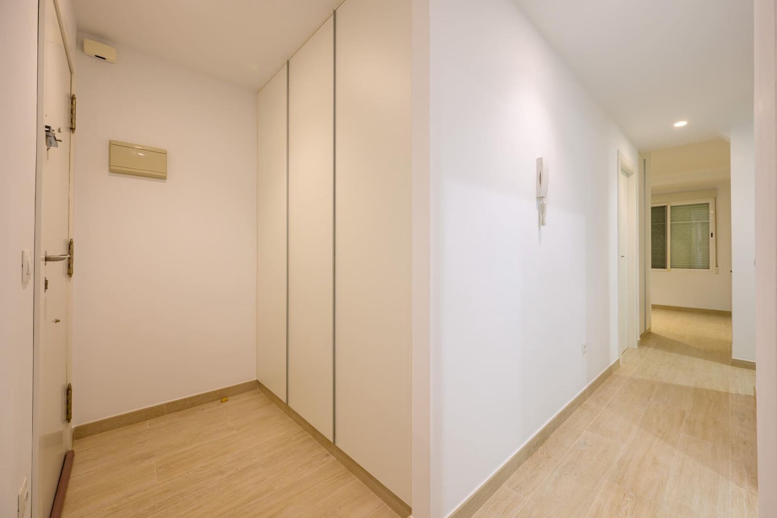 2 slaapkamer Appartement te koop in Valencia stad - € 360.000 (Ref: 9822948)