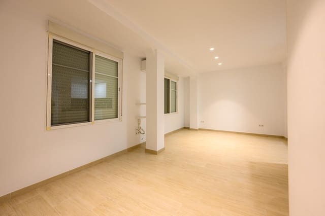 2 slaapkamer Appartement te koop in Ciutat Vella, Valencia stad - € 360.000 (Ref: 9822948)