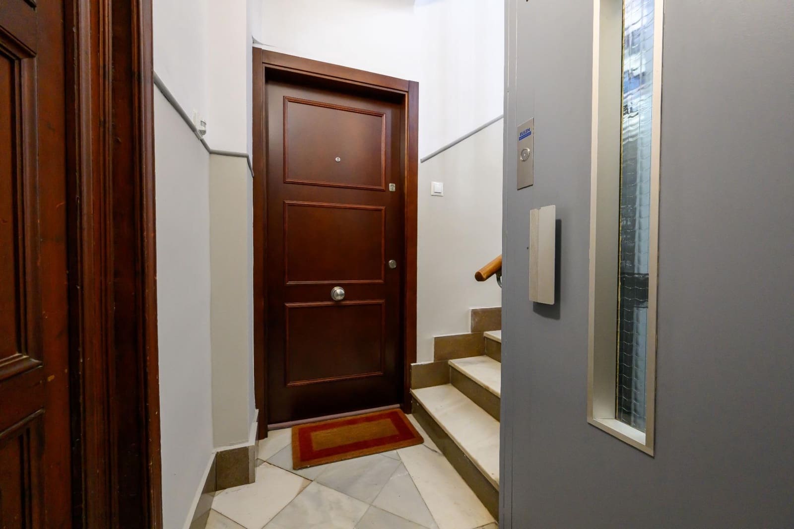 2 slaapkamer Appartement te koop in Valencia stad - € 360.000 (Ref: 9822948)