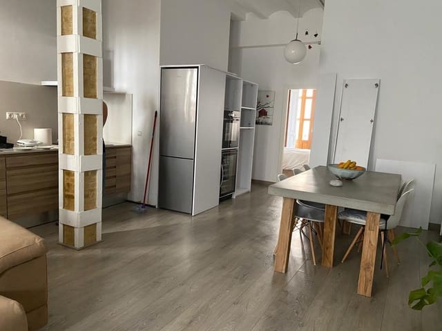 2 soveværelse Lejlighed til salg i Russafa, Valencia by - € 575.000 (Ref: 9825275)