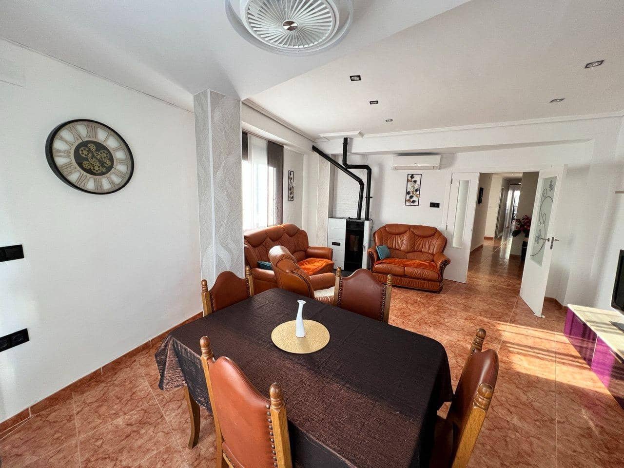 Appartement de 3 chambres à louer à Tavernes de la Valldigna - 700 € (Ref: 9825277)