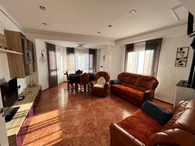 Appartement de 3 chambres à louer à Tavernes de la Valldigna - 700 € (Ref: 9825277)