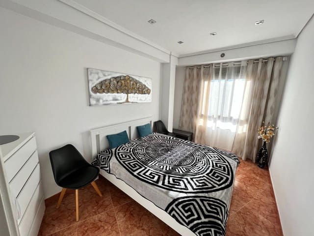Appartement de 3 chambres à louer à Tavernes de la Valldigna - 700 € (Ref: 9825277)
