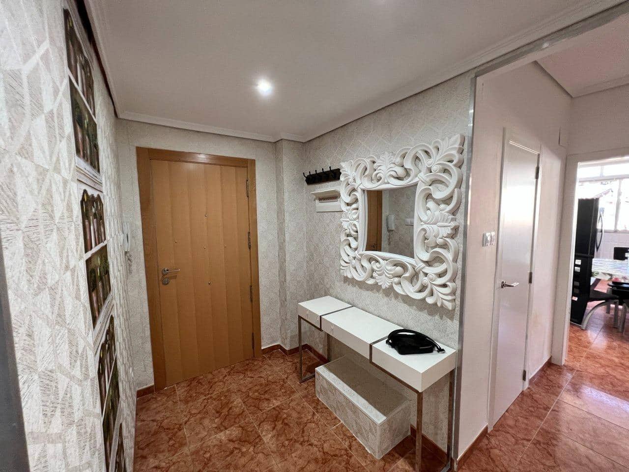 Appartement de 3 chambres à louer à Tavernes de la Valldigna - 700 € (Ref: 9825277)