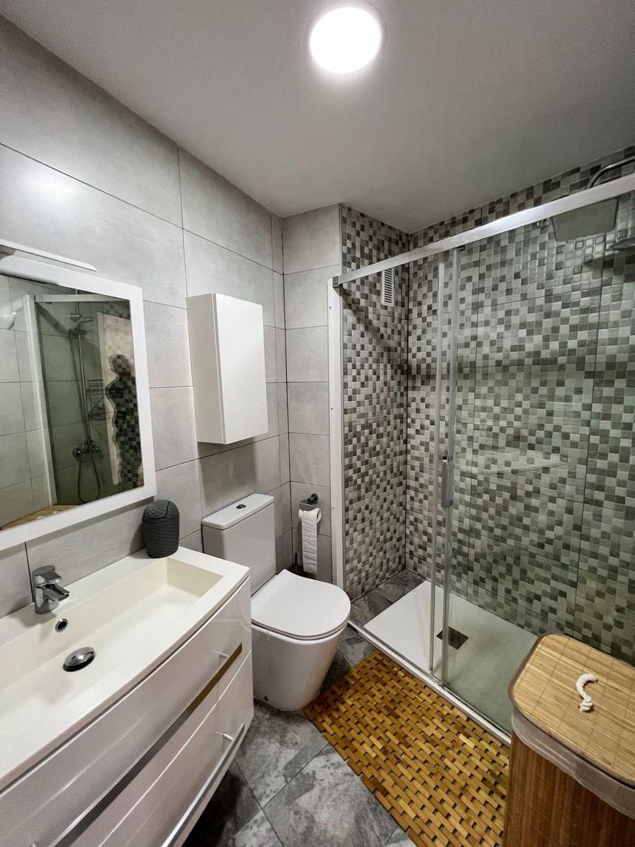 Appartement de 3 chambres à louer à Tavernes de la Valldigna - 700 € (Ref: 9825277)