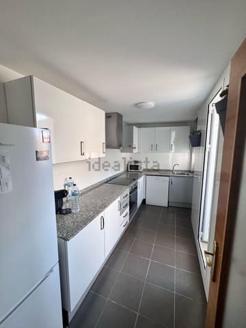 Apartamento de 3 habitaciones en Faura en venta con garaje - 165.000 € (Ref: 9829188)