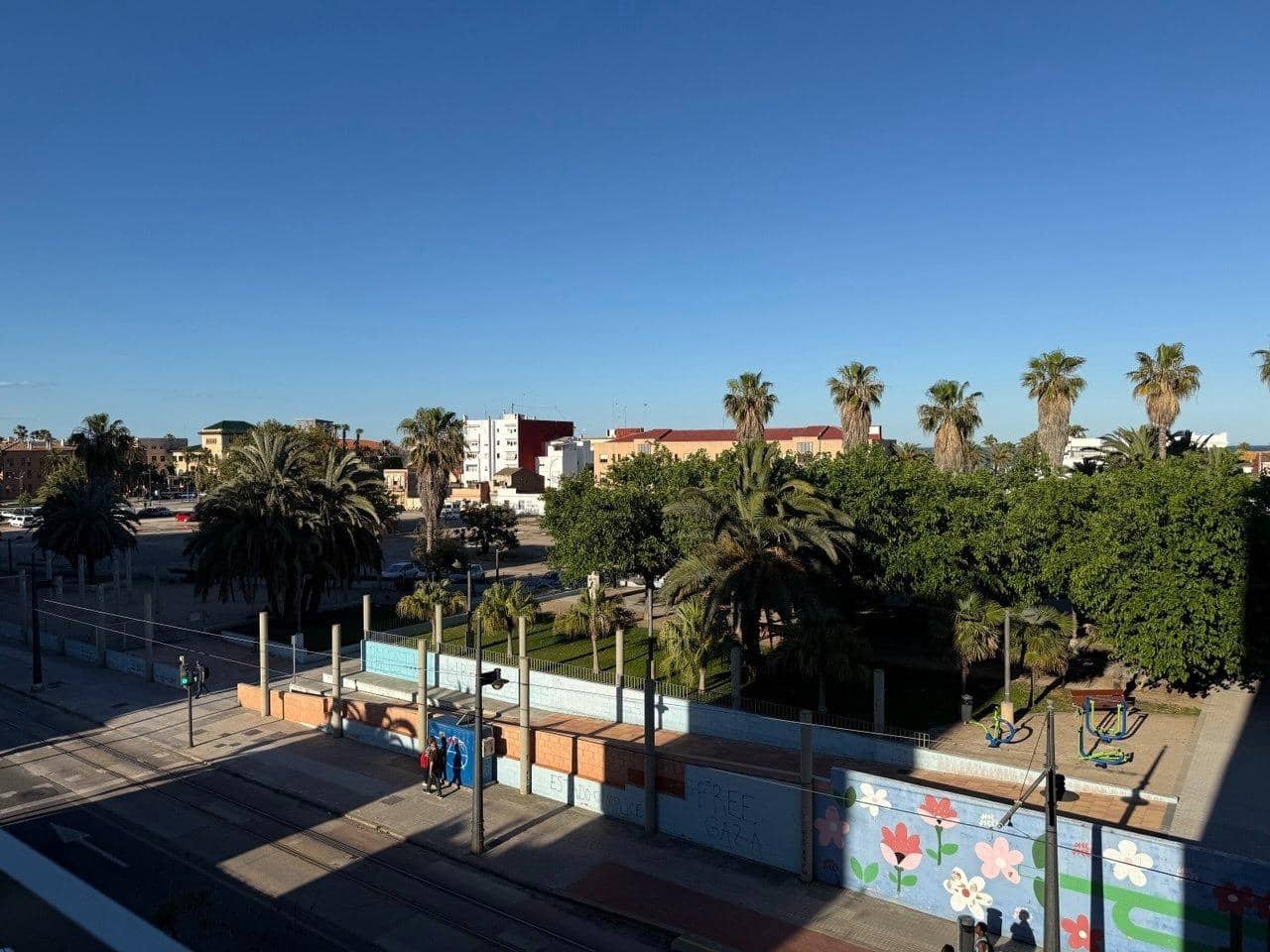 3 bedroom Apartment for rent in Valencia city - € 1,500 (Ref: 9831563)