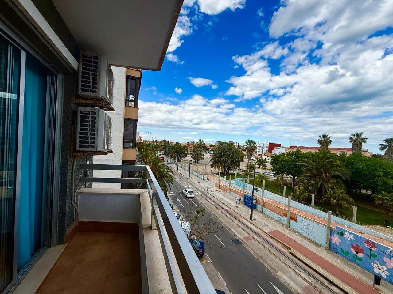 3 bedroom Apartment for rent in Valencia city - € 1,500 (Ref: 9831563)