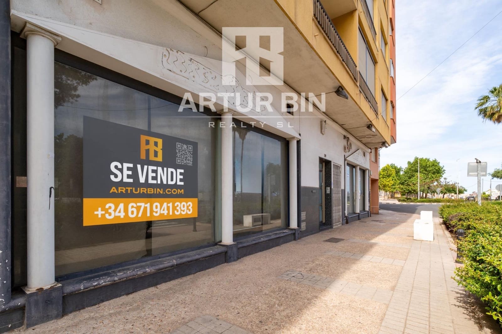 Gewerbe zu verkaufen in Tavernes de la Valldigna - 299.000 € (Ref: 9839276)