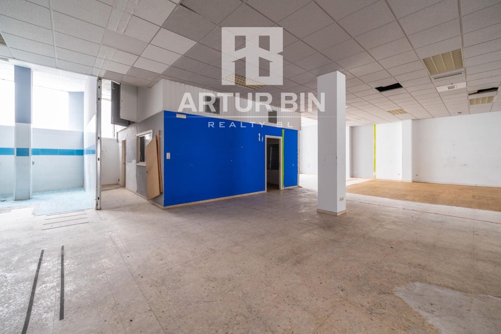 Gewerbe zu verkaufen in Tavernes de la Valldigna - 299.000 € (Ref: 9839276)