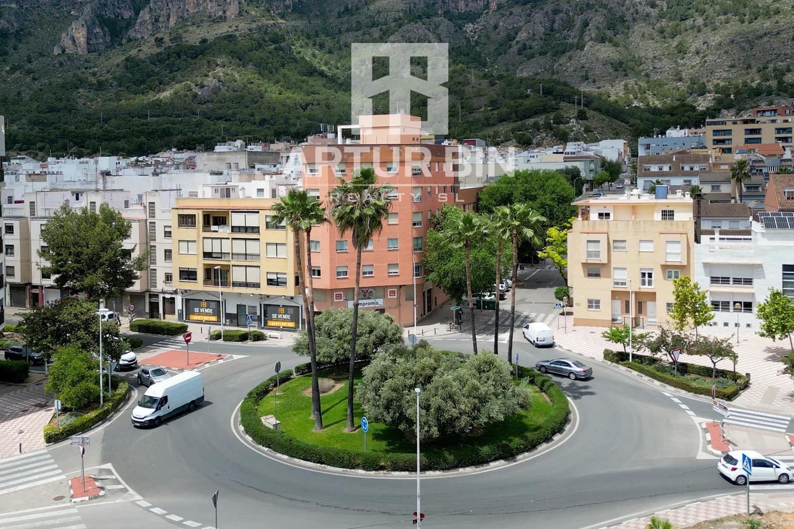Gewerbe zu verkaufen in Tavernes de la Valldigna - 299.000 € (Ref: 9839276)