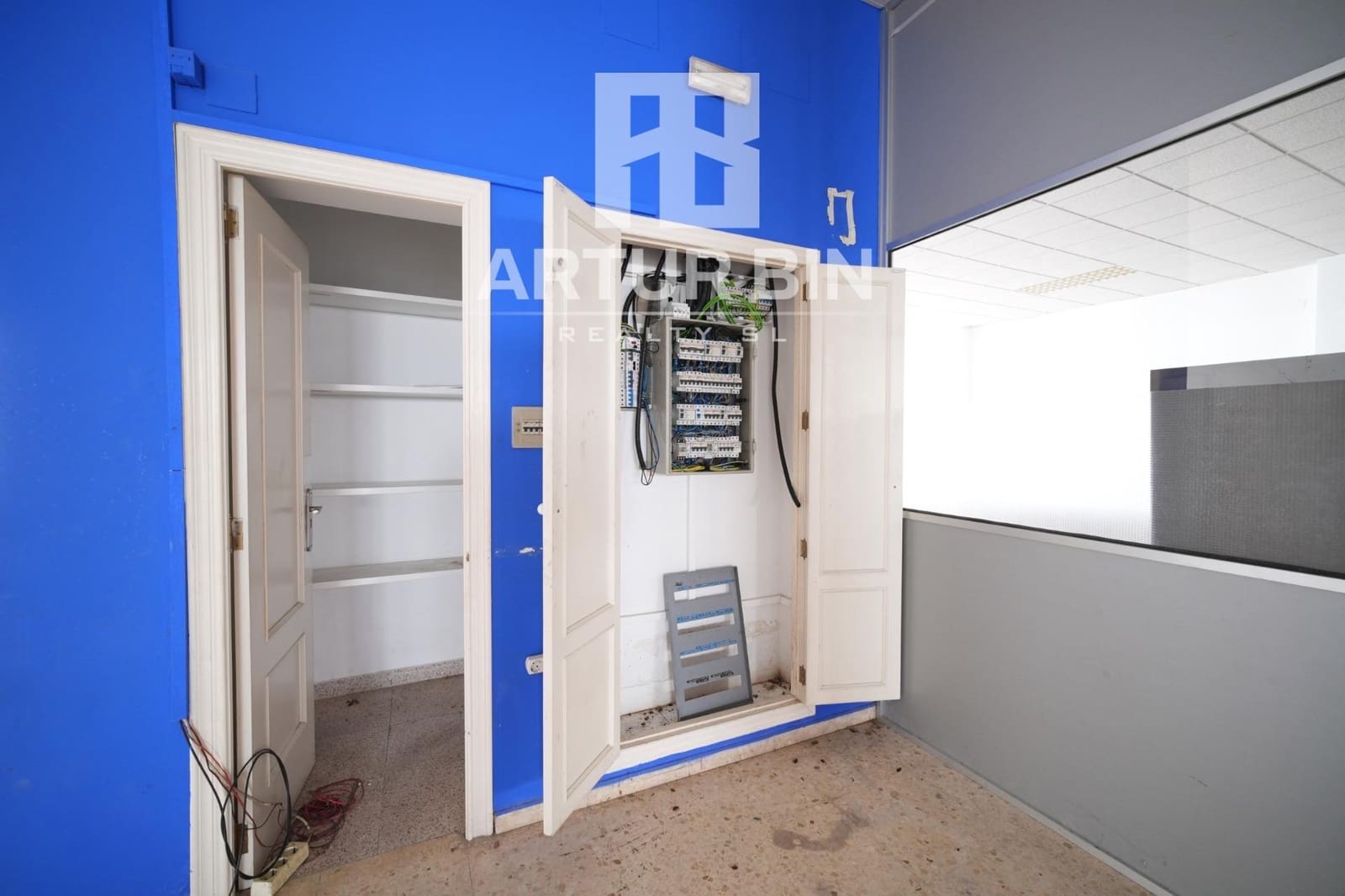 Gewerbe zu verkaufen in Tavernes de la Valldigna - 299.000 € (Ref: 9839276)