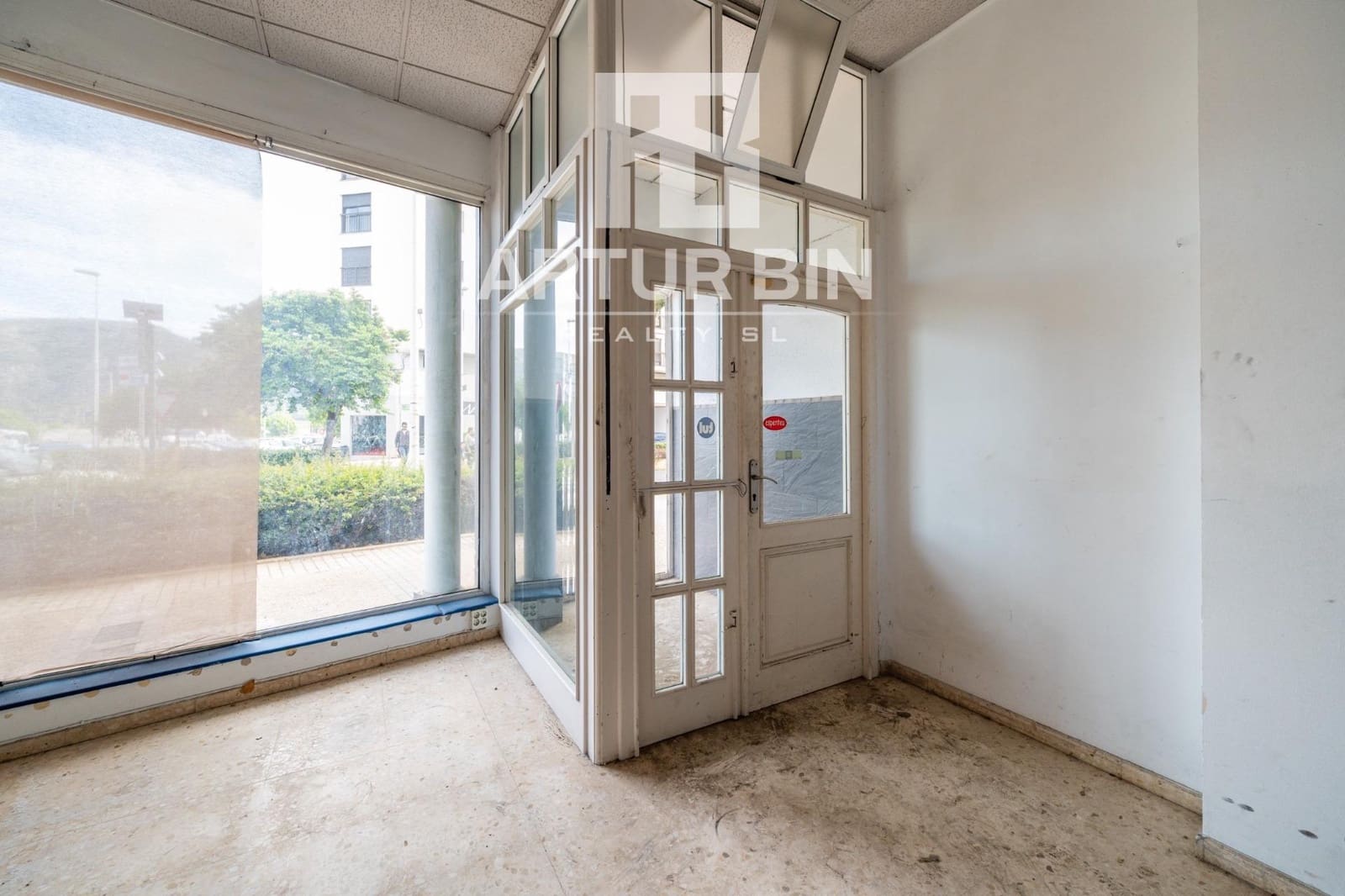 Gewerbe zu verkaufen in Tavernes de la Valldigna - 299.000 € (Ref: 9839276)