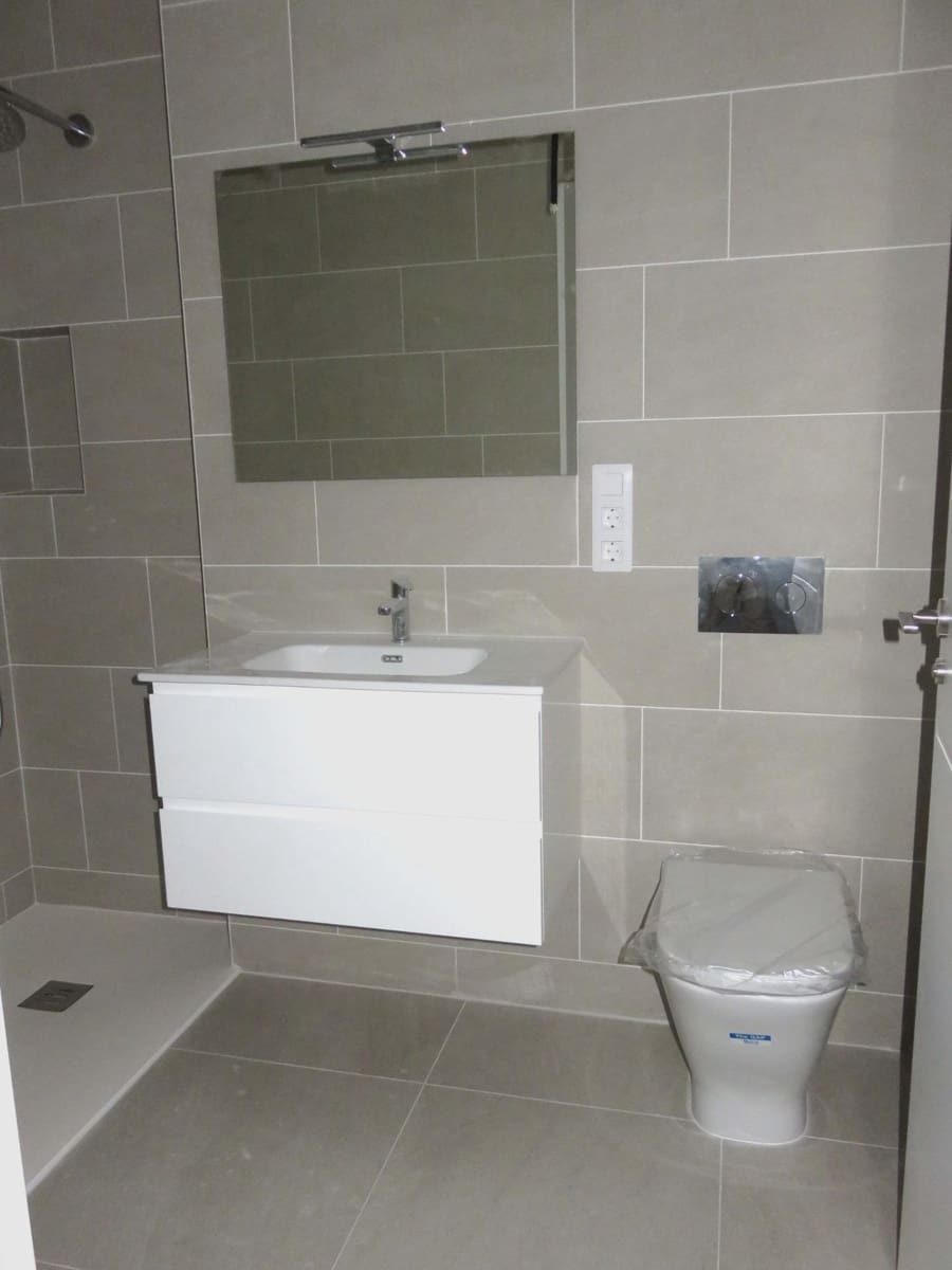 2 soverom Leilighet til leie i Valencia by - € 1 850 (Ref: 9846257)