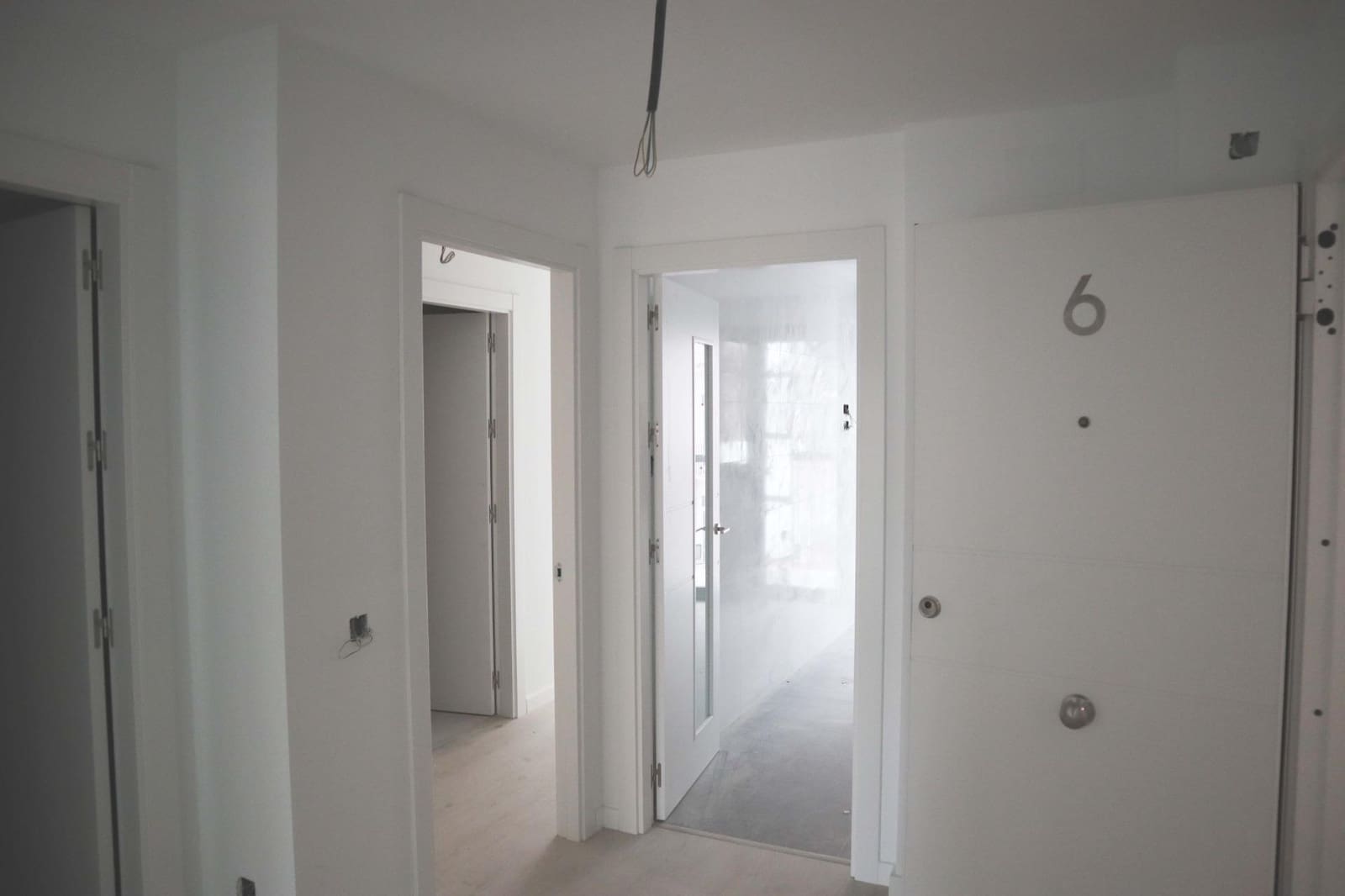 2 soverom Leilighet til leie i Valencia by - € 1 850 (Ref: 9846257)