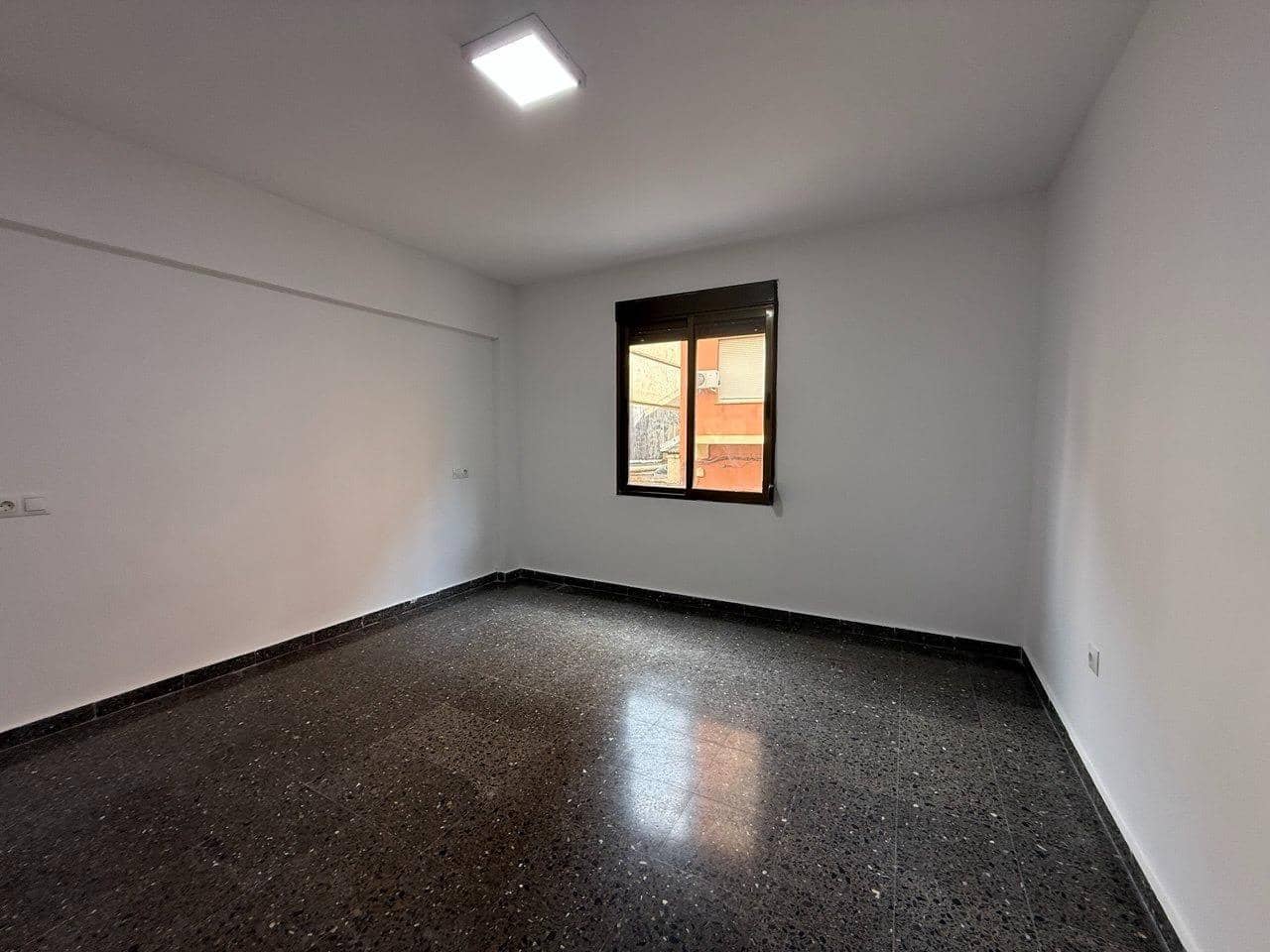 3 bedroom Apartment for sale in Tavernes de la Valldigna - € 125,000 (Ref: 9849404)