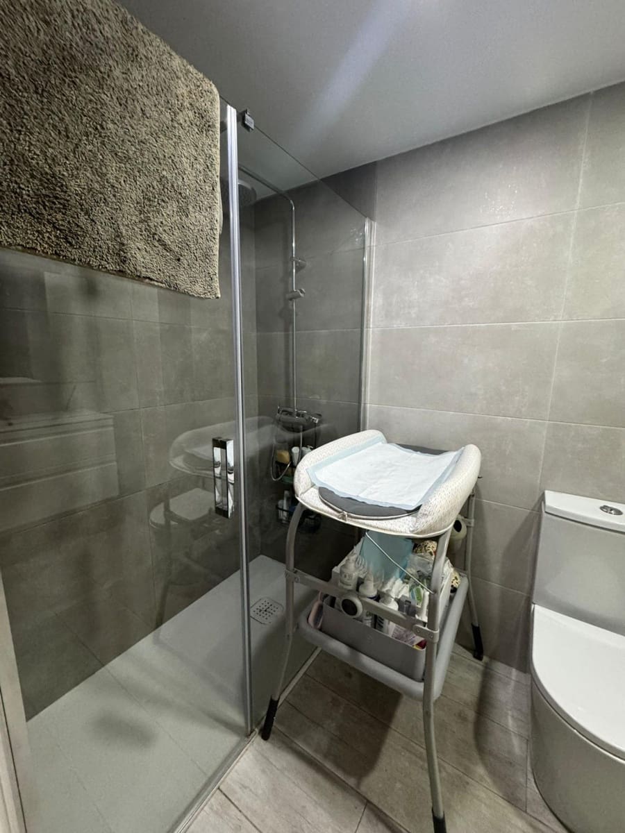 3 sovrum Lägenhet till salu i Valencia stad med garage - 399 000 € (Ref: 9849405)