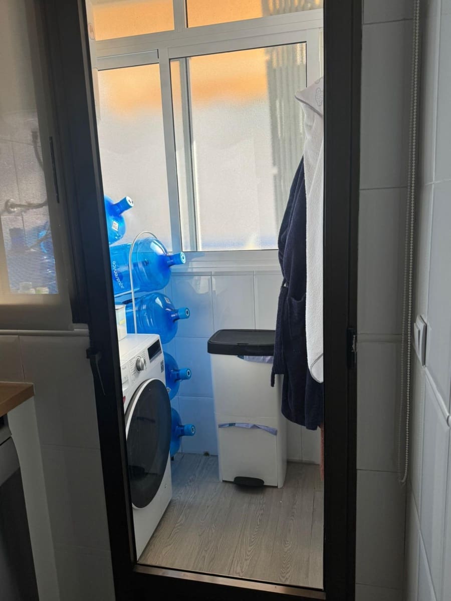 3 sovrum Lägenhet till salu i Valencia stad med garage - 399 000 € (Ref: 9849405)