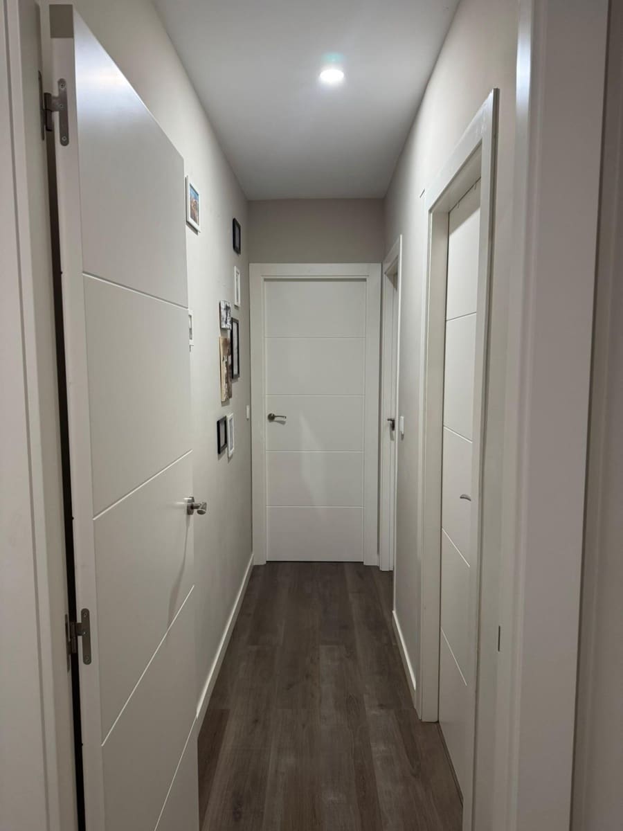 3 sovrum Lägenhet till salu i Valencia stad med garage - 399 000 € (Ref: 9849405)