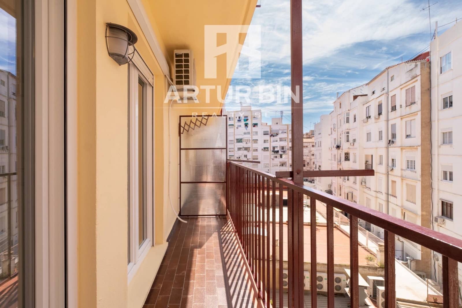 4 soverom Leilighet til leie i Valencia by med garasje - € 2 500 (Ref: 9849406)