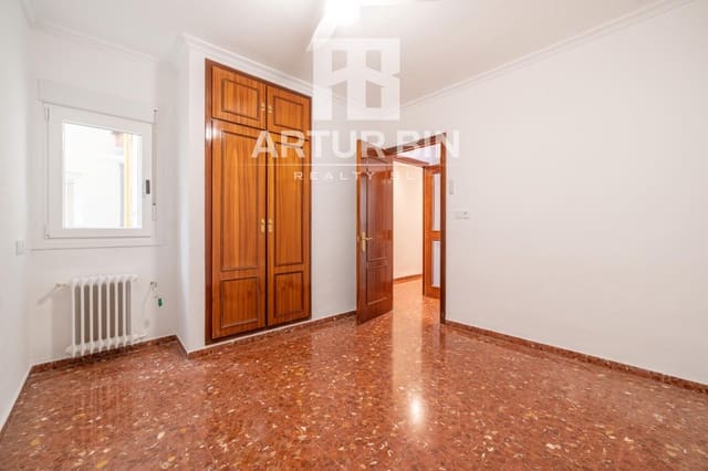 4 soverom Leilighet til leie i Arrancapins, Valencia by med garasje - € 2 500 (Ref: 9849406)