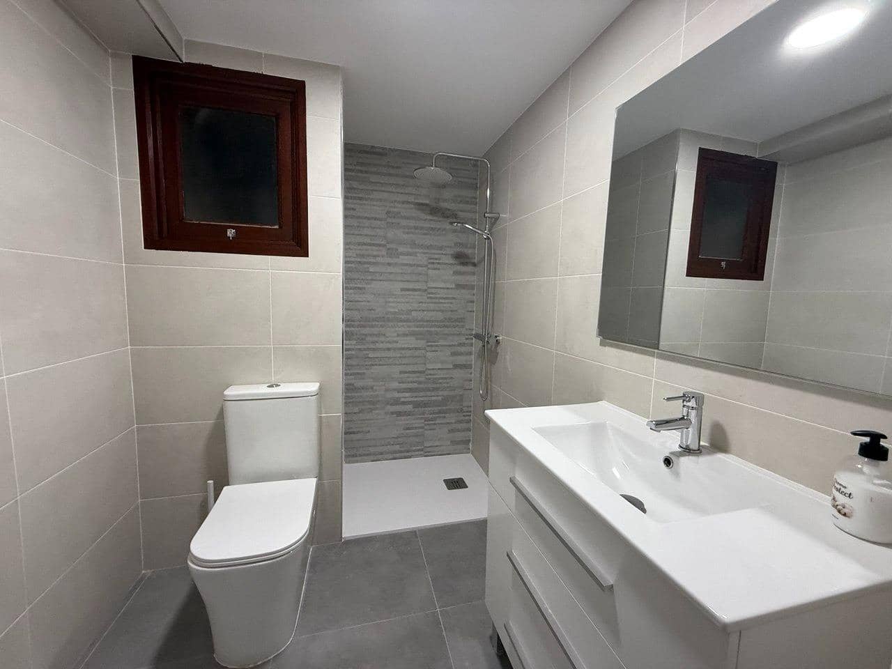 3 slaapkamer Appartement te koop in Tavernes de la Valldigna - € 125.000 (Ref: 9851788)