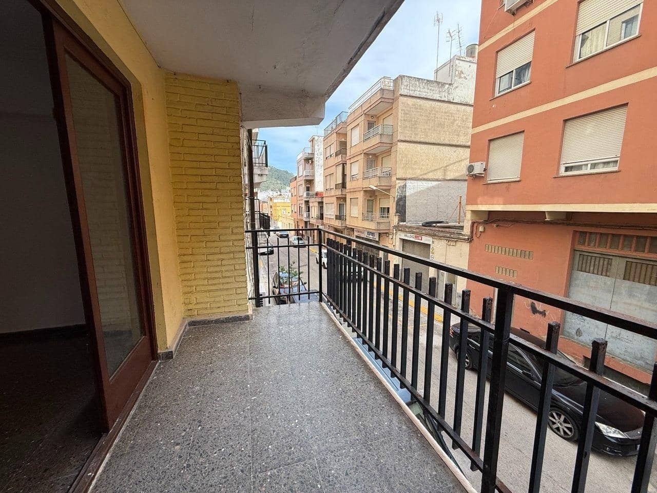 3 slaapkamer Appartement te koop in Tavernes de la Valldigna - € 125.000 (Ref: 9851788)