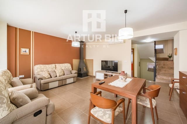 3 soveværelse Semi-Rækkehus til salg i Alzira - € 385.000 (Ref: 9855493)