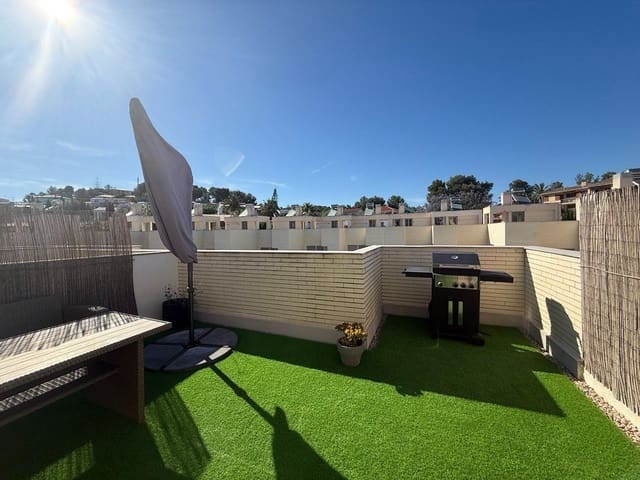 4 bedroom Terraced Villa for rent in Alginet with pool garage - € 3,500 (Ref: 9865223)