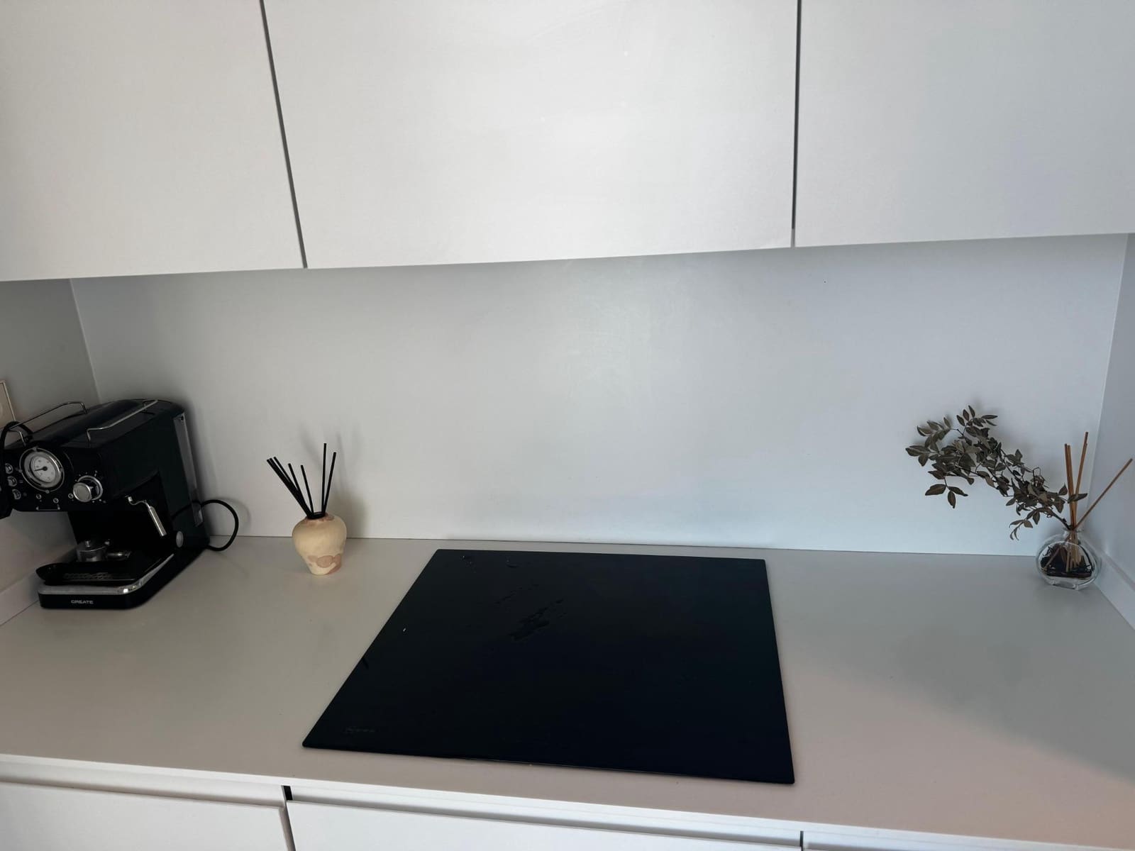 2 bedroom Apartment for rent in Valencia city with pool garage - € 3,200 (Ref: 9865224)