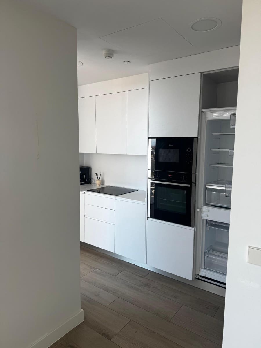 2 bedroom Apartment for rent in Valencia city with pool garage - € 3,200 (Ref: 9865224)