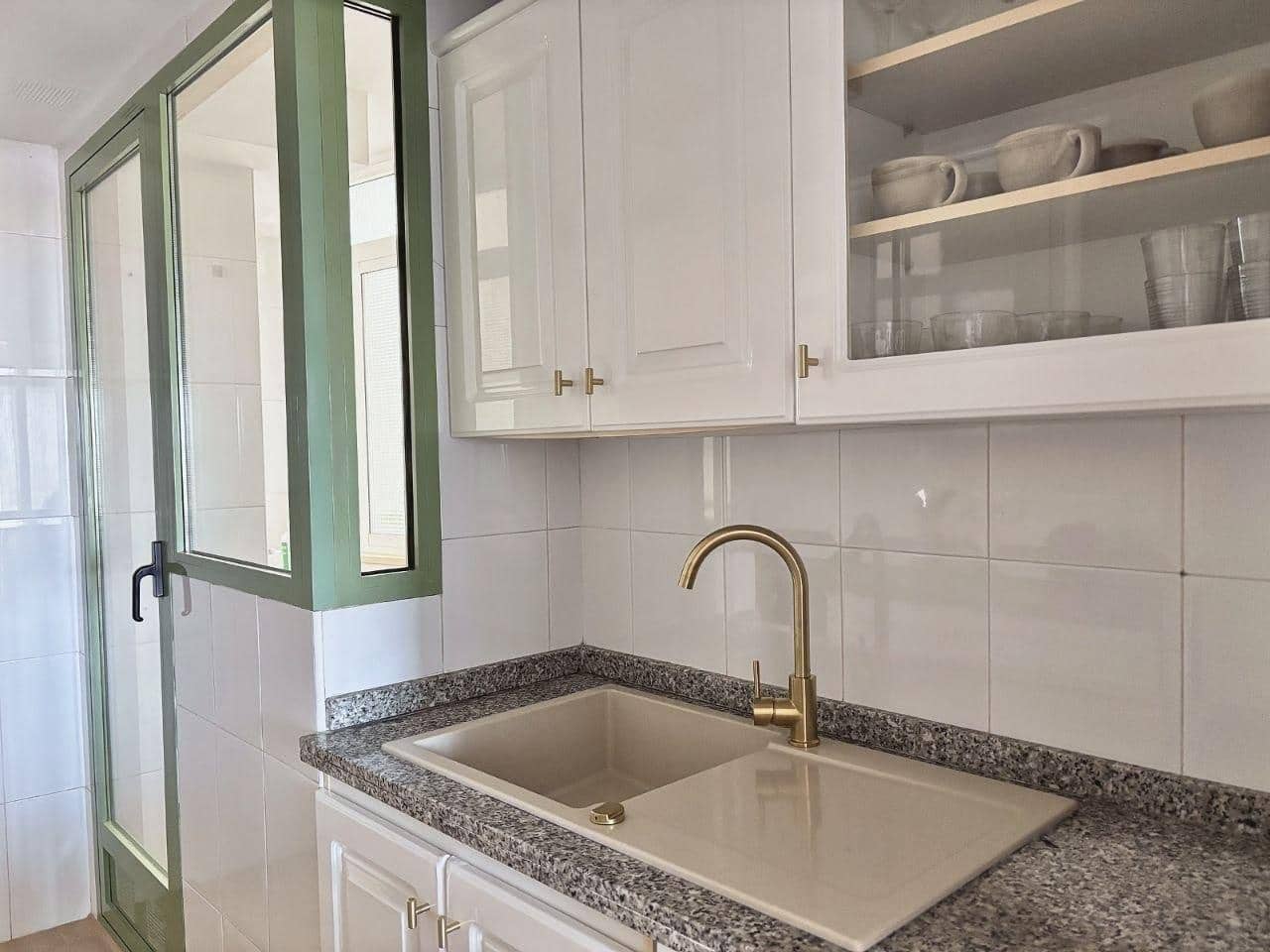 2 bedroom Apartment for rent in Valencia city with pool - € 1,900 (Ref: 9867038)