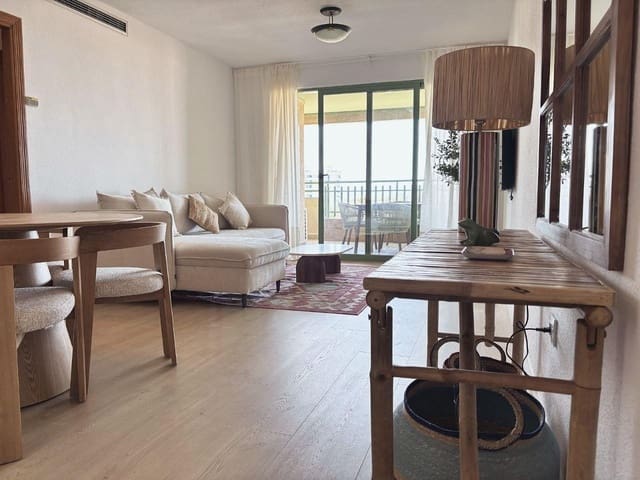 2 makuuhuone Huoneisto vuokrattavana paikassa Valencia kaupunki mukana uima-altaan - 1 900 € (Ref: 9867038)