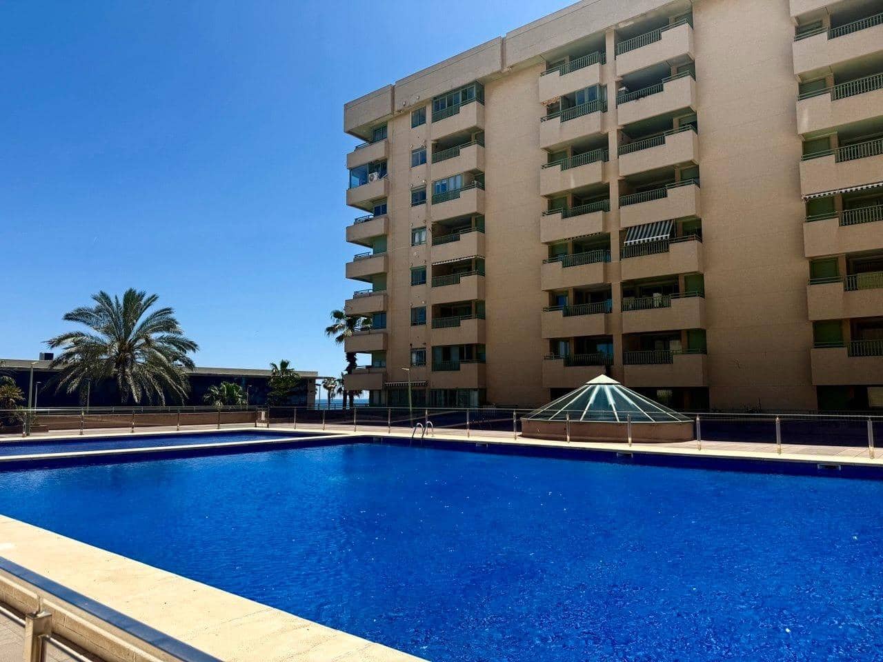 2 bedroom Apartment for rent in Valencia city with pool - € 1,900 (Ref: 9867038)