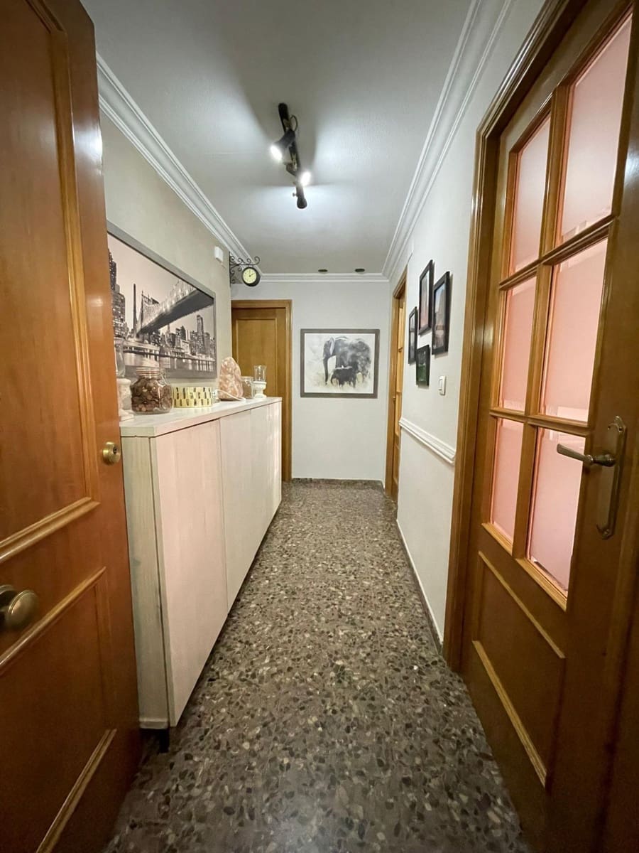 3 sypialnia Apartament na sprzedaż w Manises - 260 000 € (Ref: 9868618)