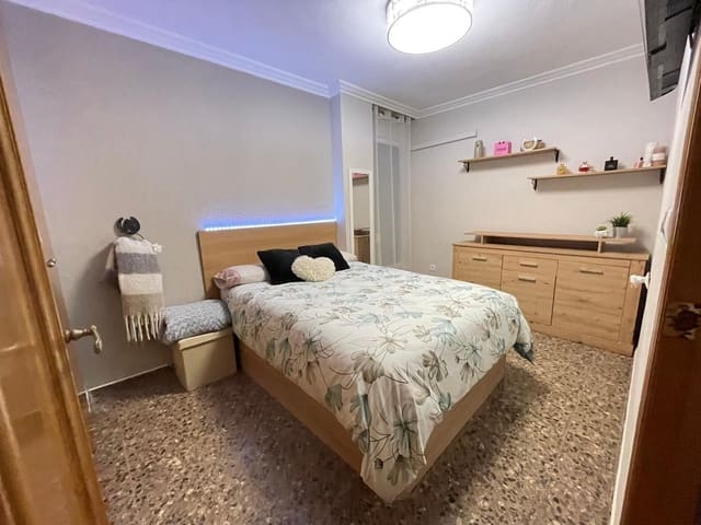 3 slaapkamer Appartement te koop in Manises - € 260.000 (Ref: 9868618)