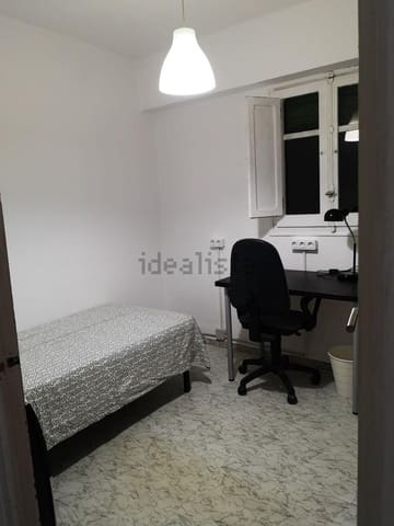 Apartamento de 3 habitaciones en Moncada en venta - 169.000 € (Ref: 9873527)