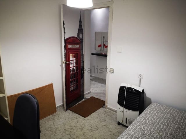 Apartamento de 3 habitaciones en Moncada en venta - 169.000 € (Ref: 9873527)