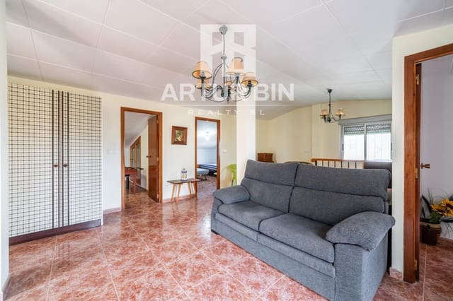 7 soveværelse Villa til salg i Corbera med garage - € 200.000 (Ref: 9878890)