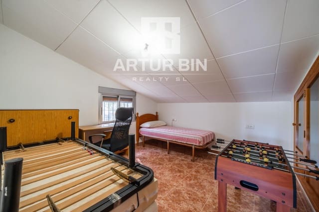 7 soveværelse Villa til salg i Corbera med garage - € 200.000 (Ref: 9878890)