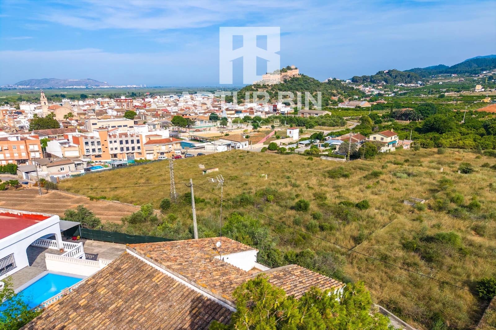 7 bedroom Villa for sale in Corbera with garage - € 200,000 (Ref: 9878890)