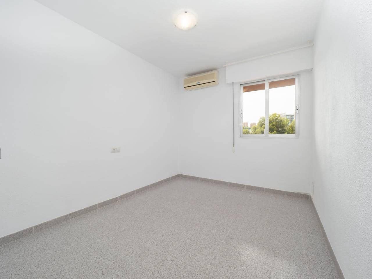 3 sovrum Lägenhet att hyra i Burjassot - 450 € (Ref: 9878891)