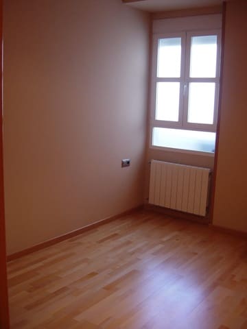 3 soveværelse Lejlighed til leje i Russafa, Valencia by - € 2.200 (Ref: 9881958)