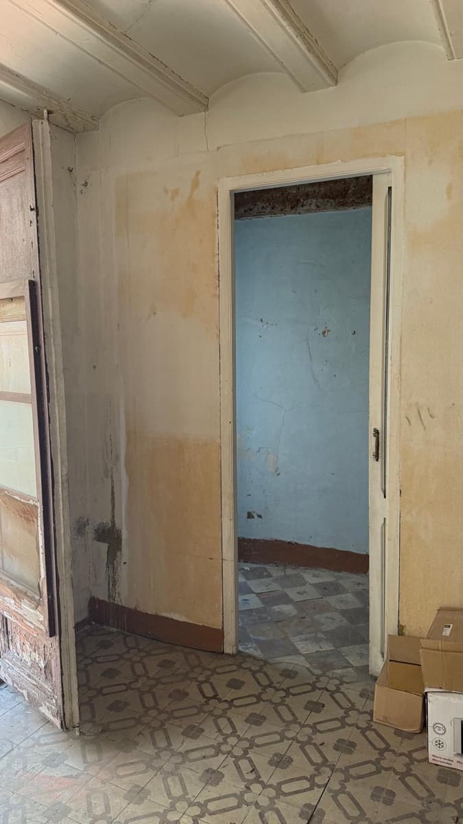 2 slaapkamer Flat te koop in Valencia stad - € 250.000 (Ref: 9881959)